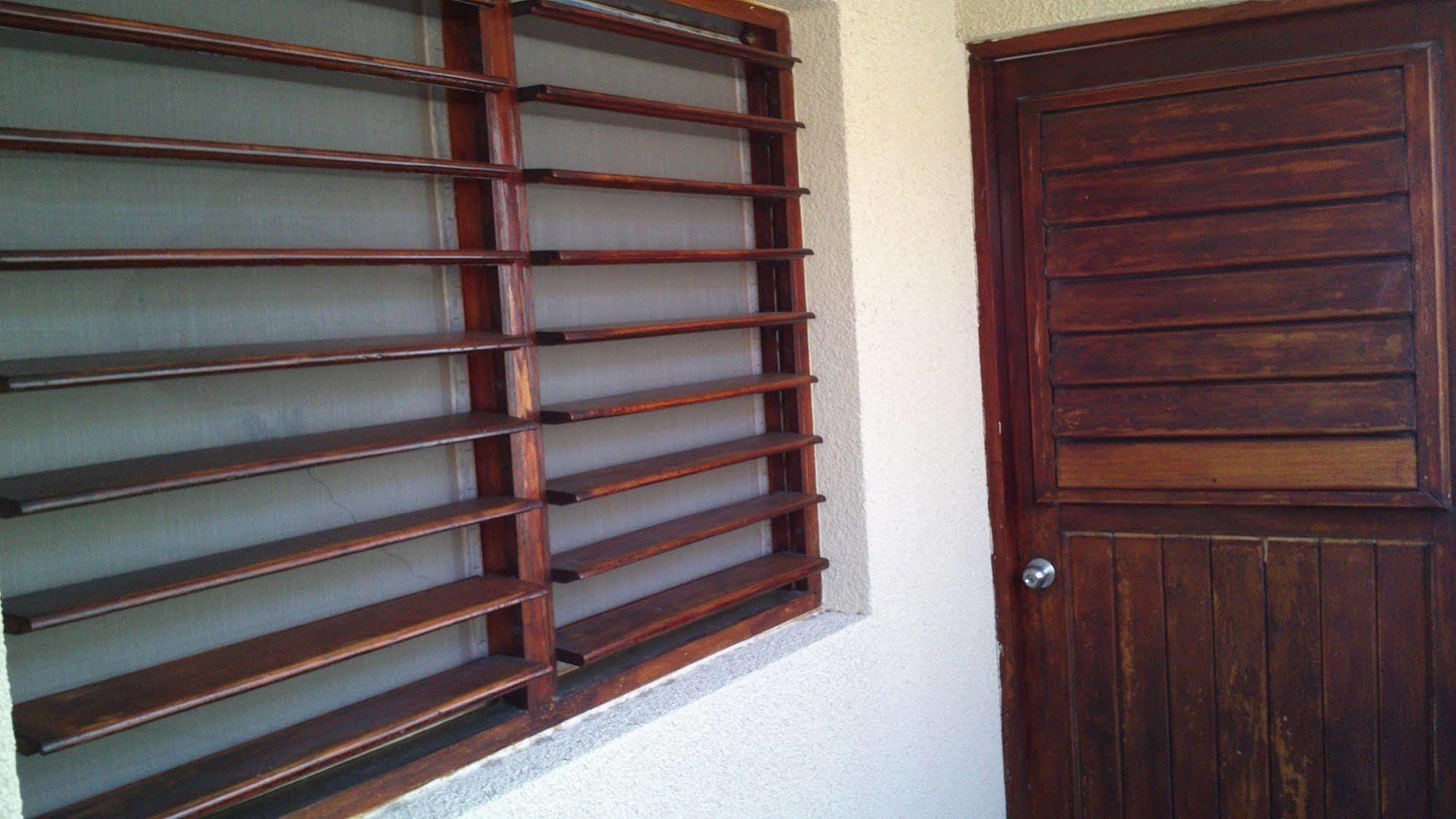 Safari Inn Cozumel Bagian luar foto